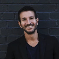 Alex Michaelides